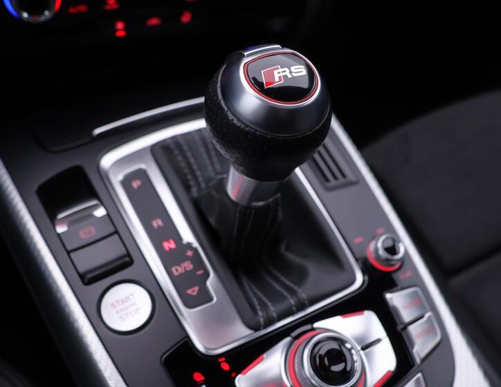 Audi RS 4 34