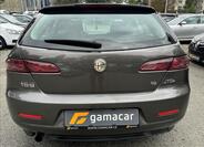 Alfa Romeo 159 8