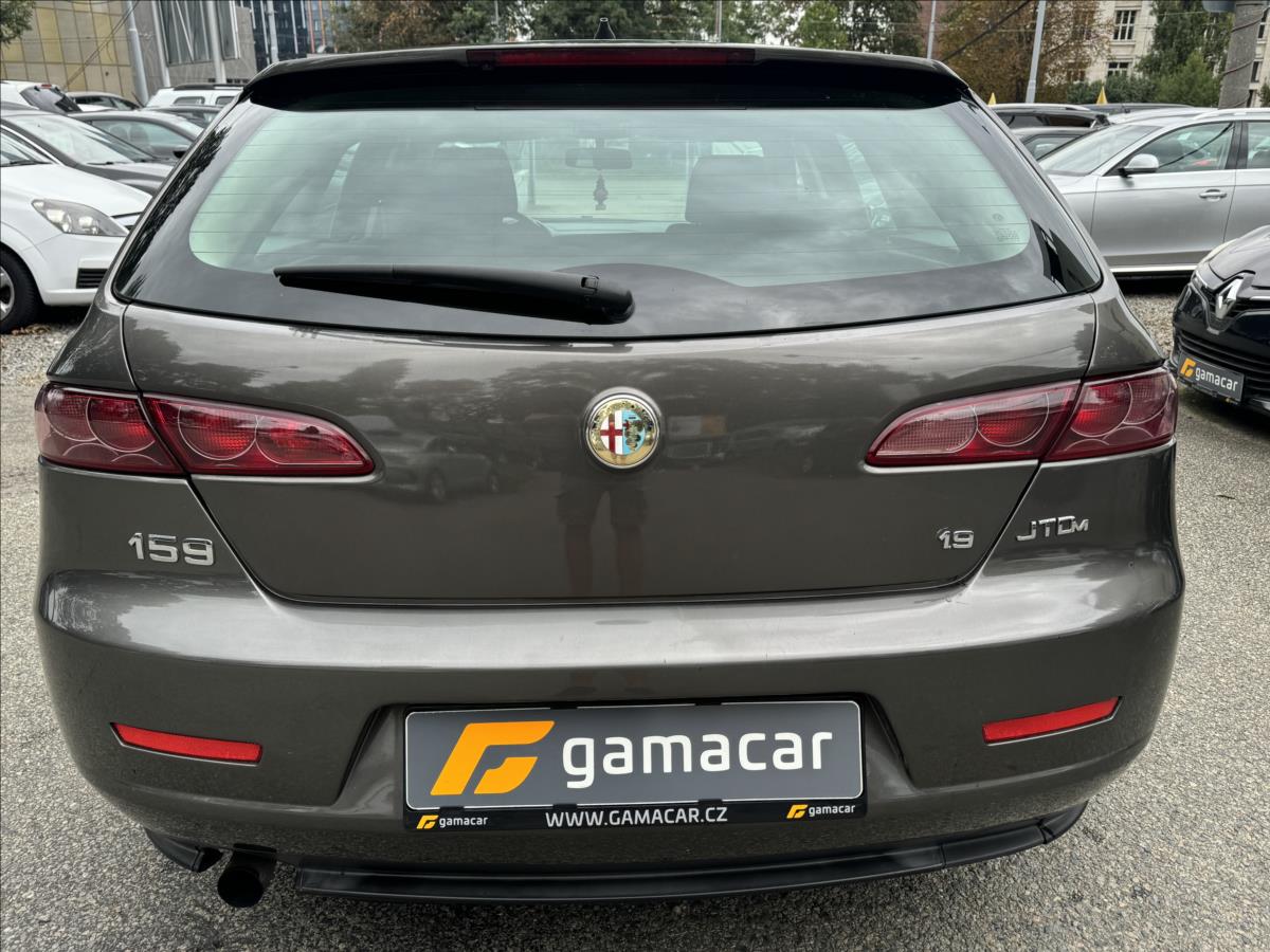 Alfa Romeo 159