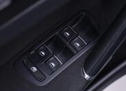 Volkswagen Golf 13