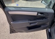 Opel Zafira 9