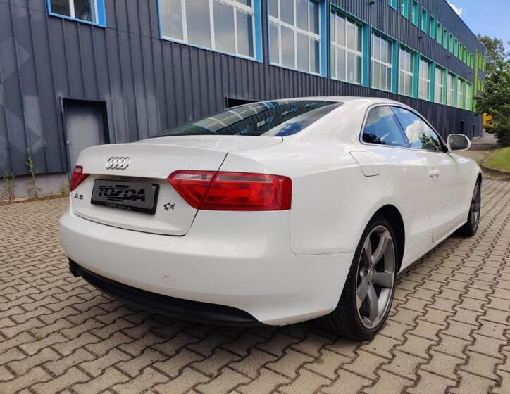 Audi A5 5
