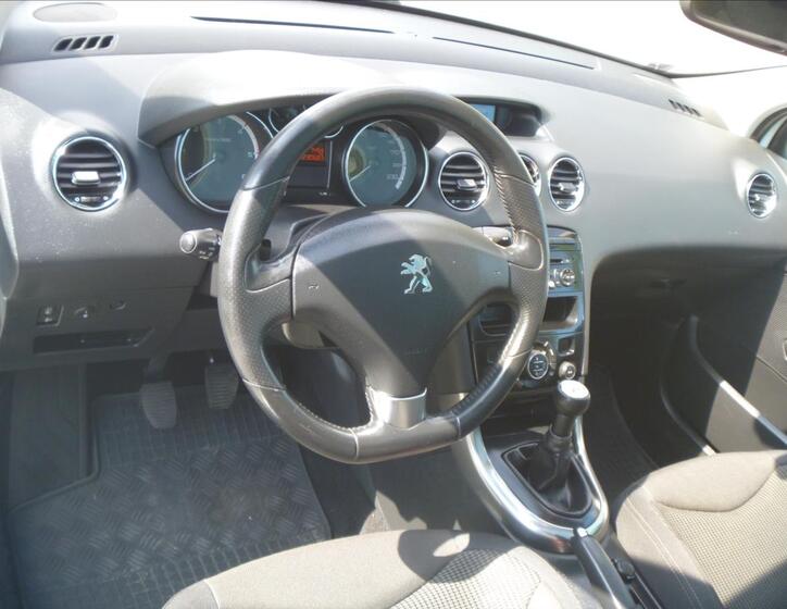 Peugeot 308 10