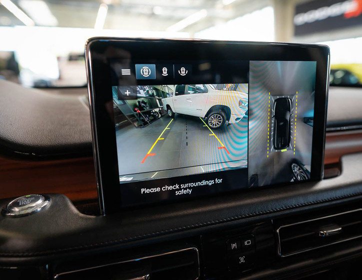 Lincoln Aviator 26