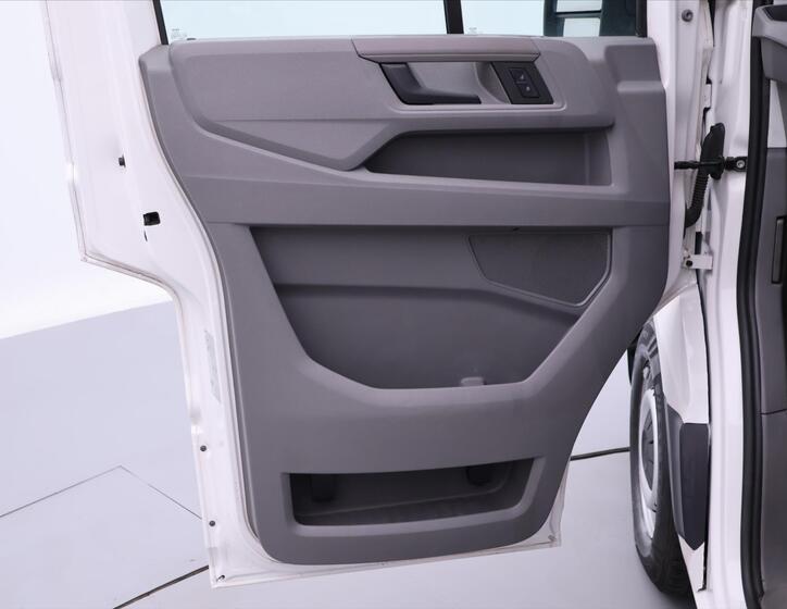 Volkswagen Crafter 11