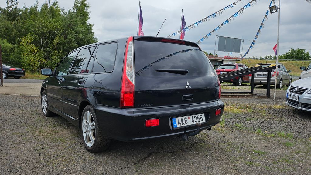 Mitsubishi Lancer