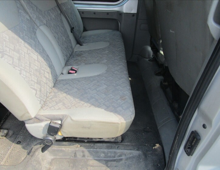 Opel Vivaro 22