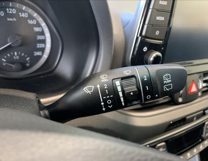 Hyundai i30 32