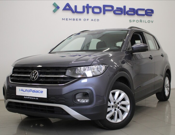 Volkswagen T-Cross 1