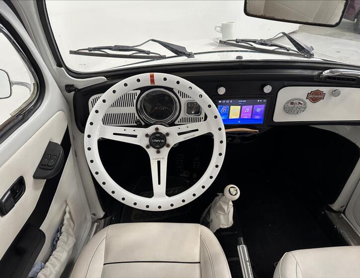 Volkswagen Beetle 5