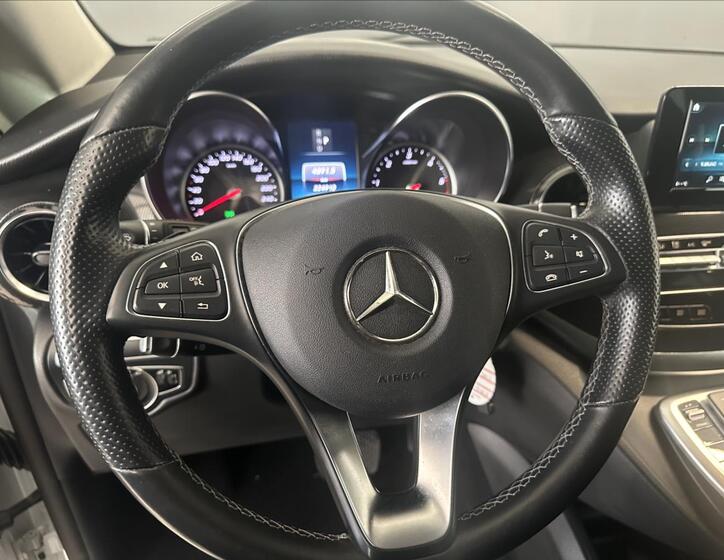 Mercedes-Benz Třídy V 22