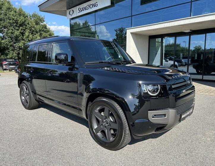 Land Rover Defender 8