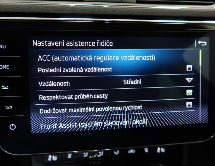 Škoda Superb 31