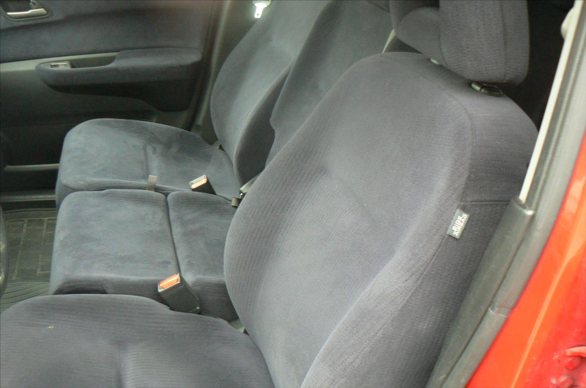 Honda FR-V