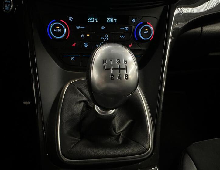Ford Kuga 16