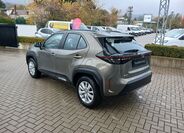 Toyota Yaris Cross 4