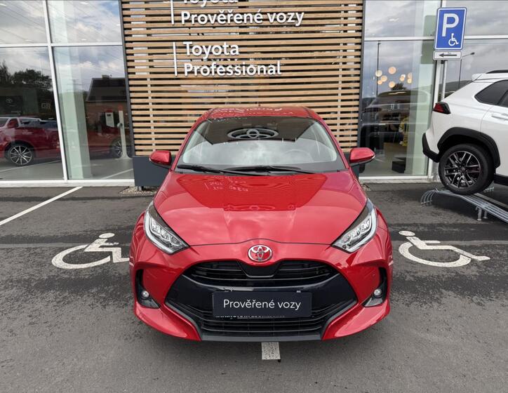 Toyota Yaris 4