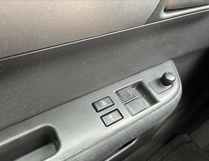 Suzuki Swift 17