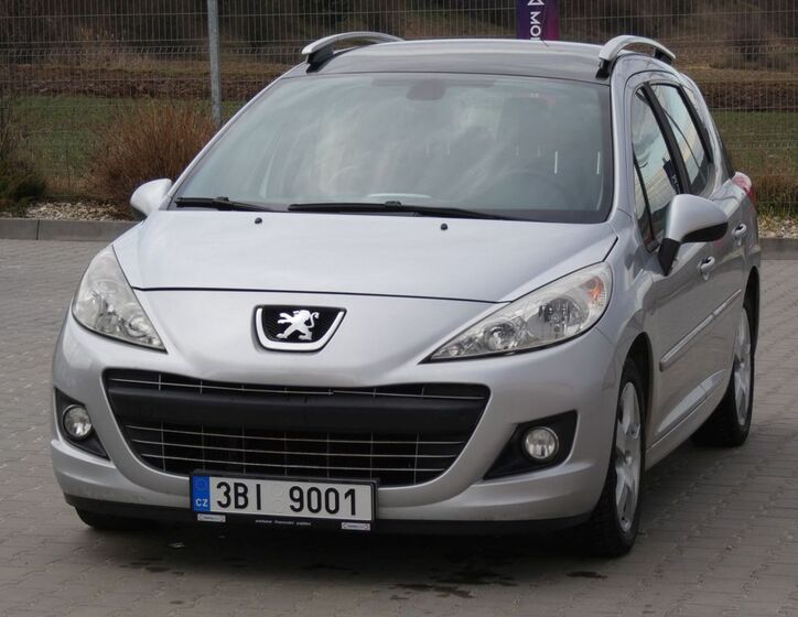 Peugeot 207 1