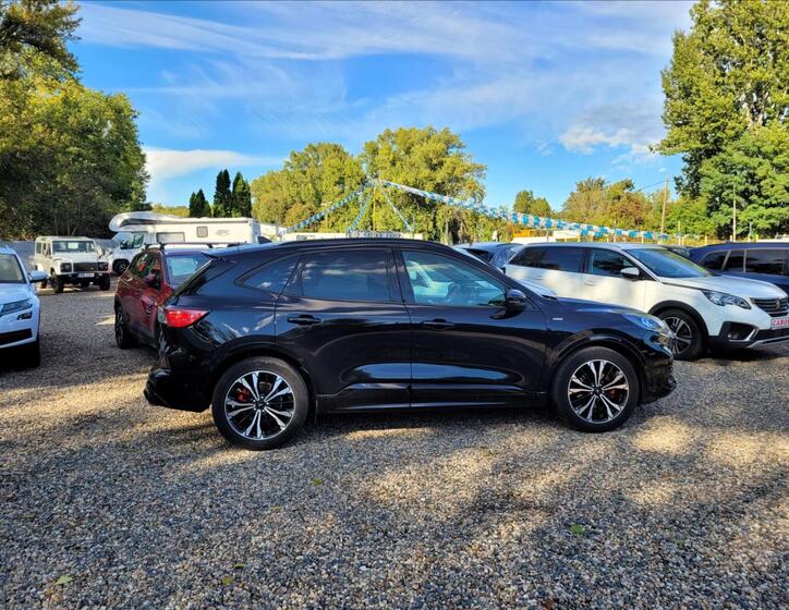 Ford Kuga 4