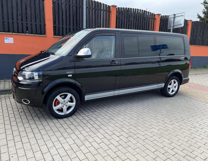 Volkswagen Caravelle 2