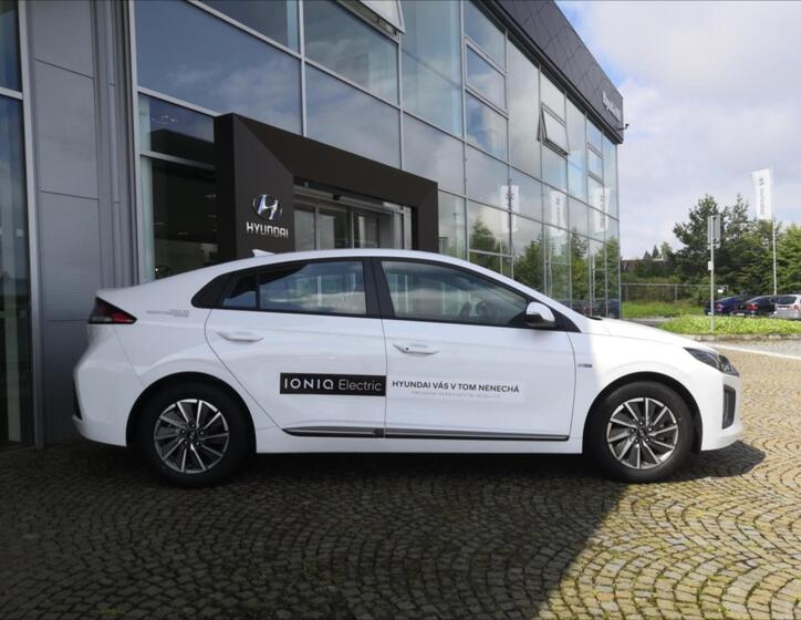 Hyundai IONIQ 3