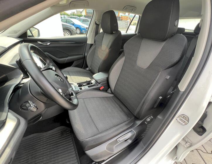 Škoda Octavia 12