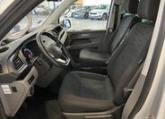 Volkswagen Caravelle 18