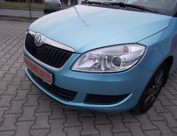 Škoda Roomster 7