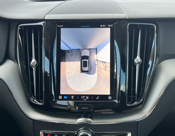 Volvo XC60 9