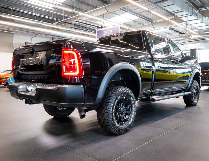 Dodge RAM 6