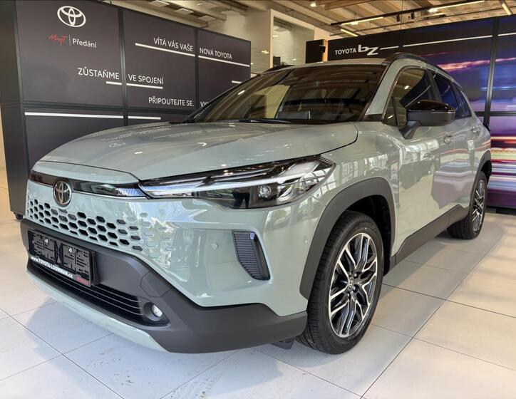 Toyota Corolla Cross 3