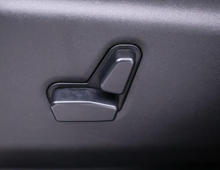 Jeep Grand Cherokee 14
