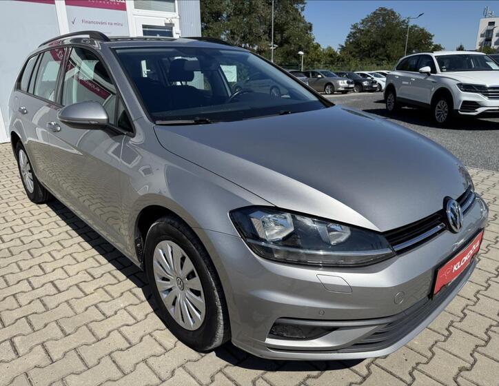 Volkswagen Golf 19