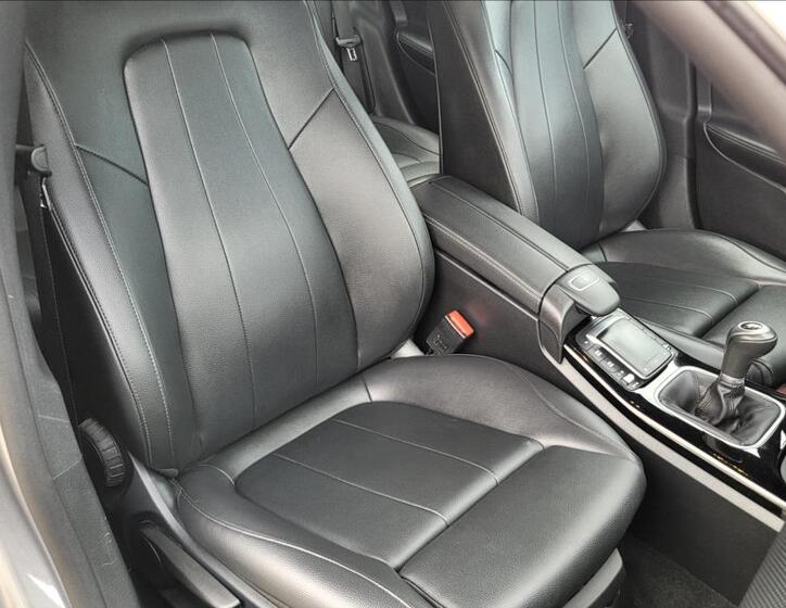 Mercedes-Benz CLA 11