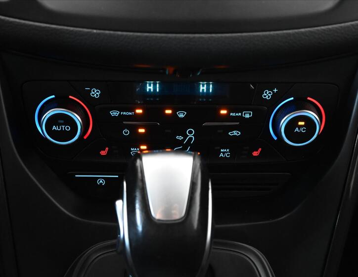 Ford Kuga 21