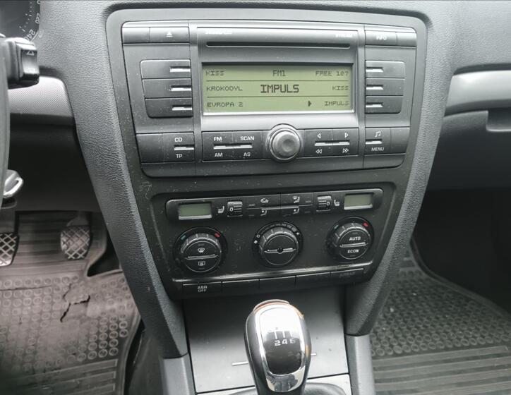 Škoda Octavia 22