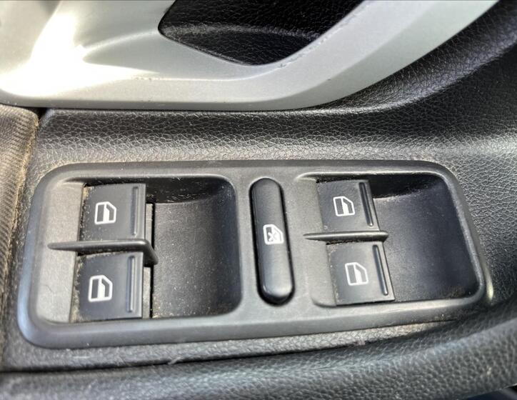Škoda Roomster 22