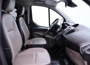 Ford Tourneo Custom 12