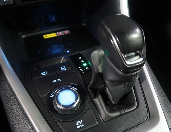 Toyota RAV4 29