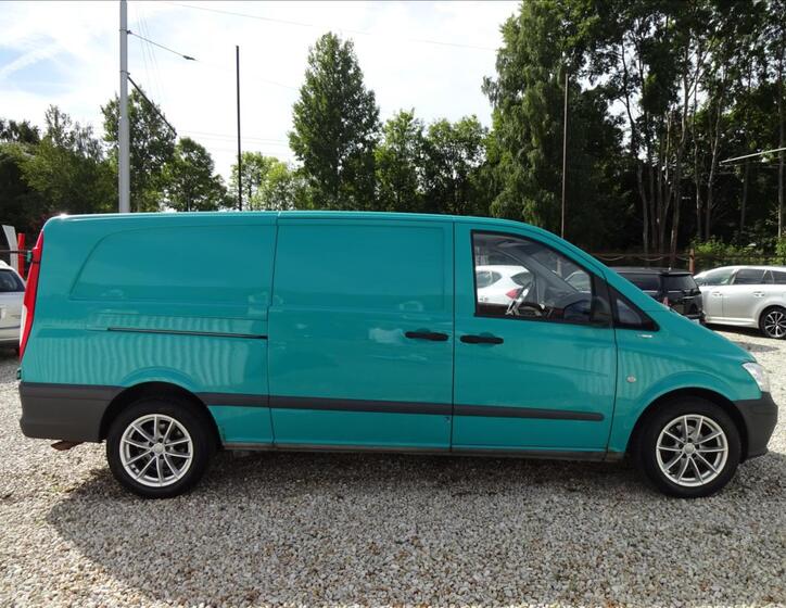 Mercedes-Benz Vito 8