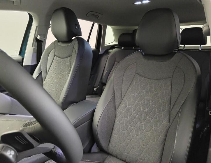 Volkswagen Tiguan 6