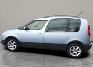 Škoda Roomster 2