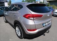 Hyundai Tucson 4