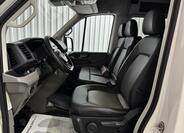 Volkswagen Crafter 27