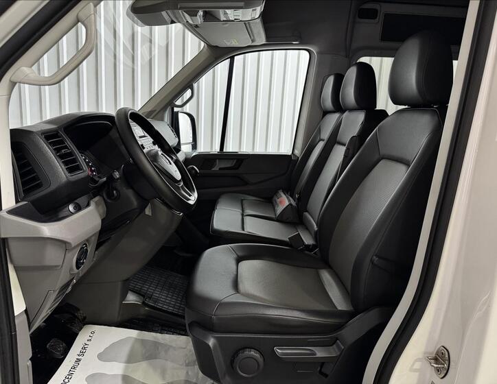 Volkswagen Crafter 27