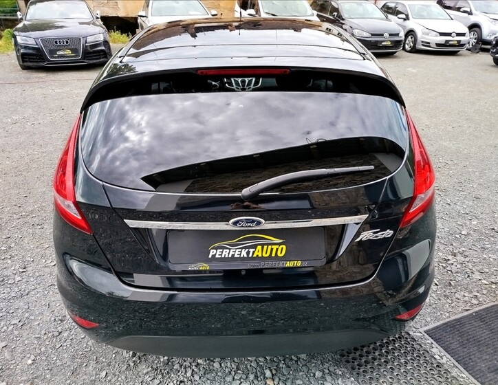 Ford Fiesta 1