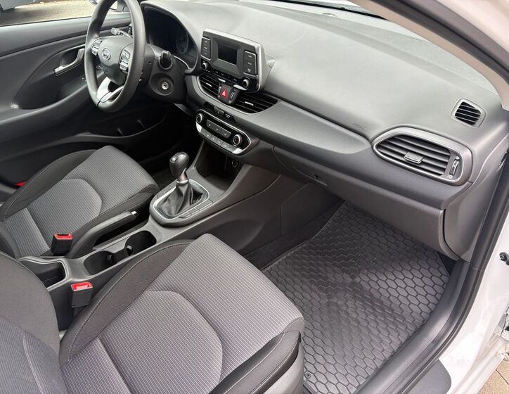 Hyundai i30 8