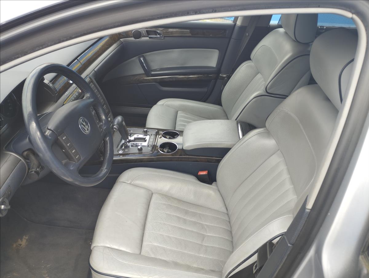 Volkswagen Phaeton
