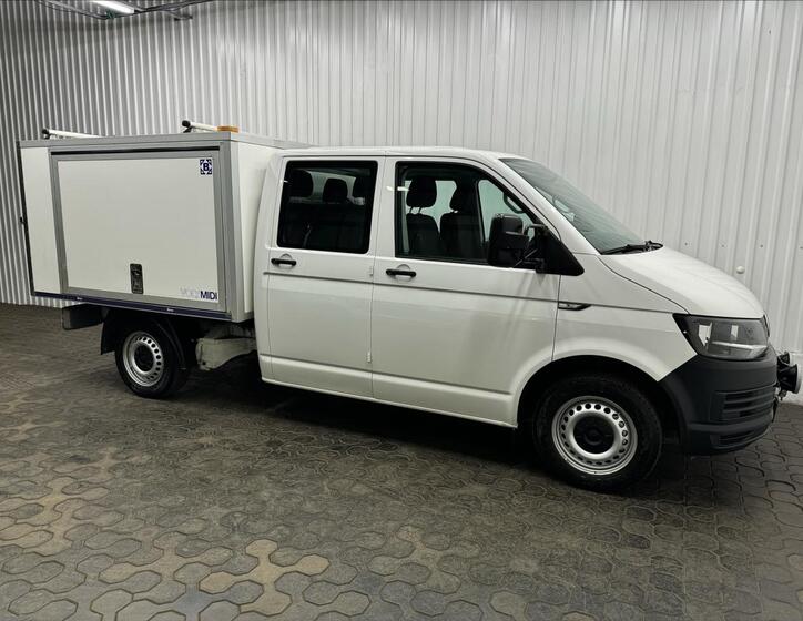 Volkswagen Transporter 11